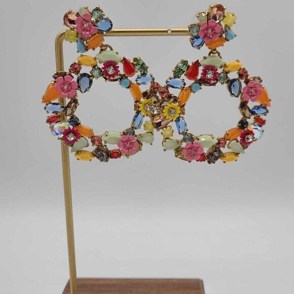 NWOT J Crew Multi Color Crystal Floral Wreath Stud Earrings - Picture 1 of 8
